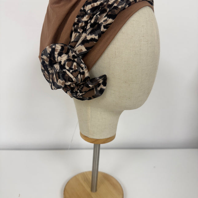 Pañuelo Oncológico Carla Bedia | Lara Marrón Animal Print