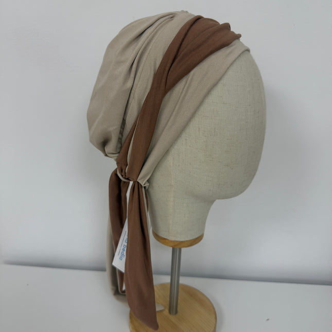 Pañuelo Oncológico Carla Bedia | Martina Beige Camel