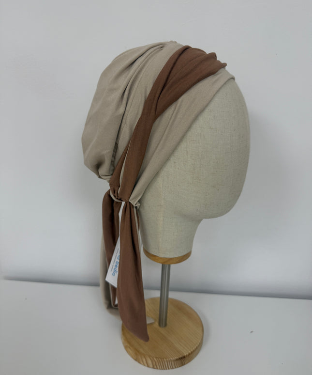 Pañuelo Oncológico Carla Bedia | Martina Beige Camel