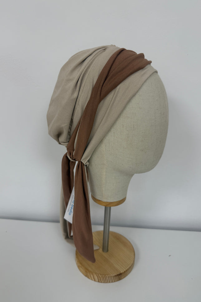 Pañuelo Oncológico Carla Bedia | Martina Beige Camel