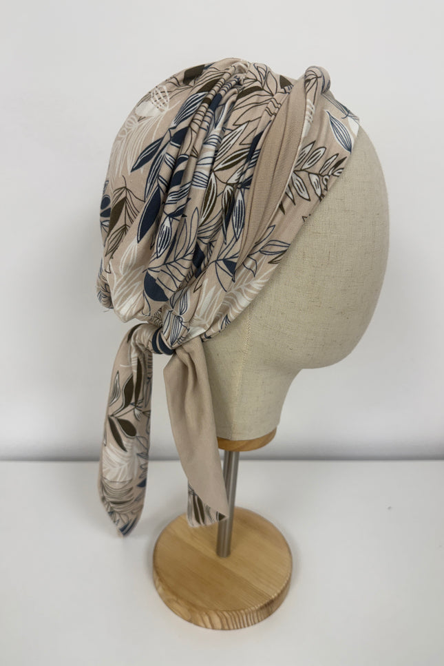Pañuelo Oncológico Carla Bedia | Zoe Bambú Hojas Beige