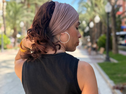 Banda de Bambú para Alopecia Frontal Fibrosante | Chloe Taupe