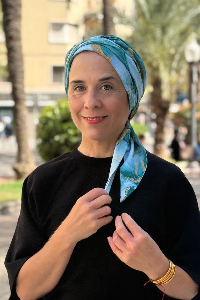 Pañuelo Oncológico Carla Bedia | Zoe Silk Mármol Azul