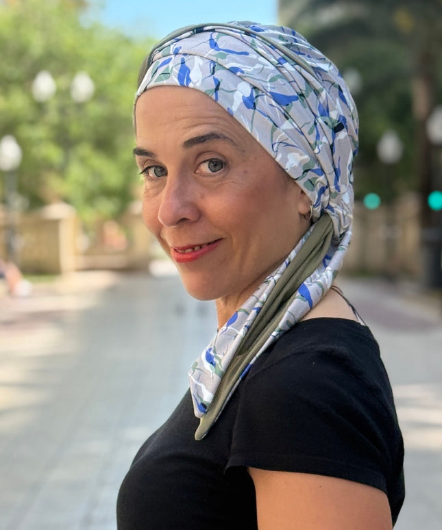 Pañuelo Oncológico Carla Bedia | Zoe Bambú Hojas Azul Caqui