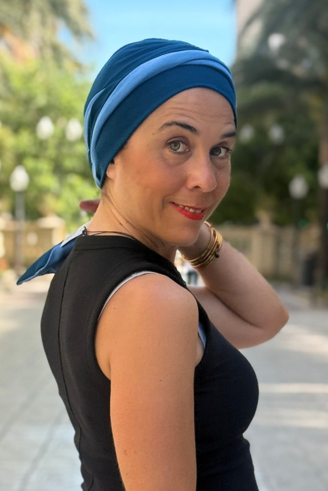 Pañuelo Oncológico Carla Bedia | Martina Azul Índigo