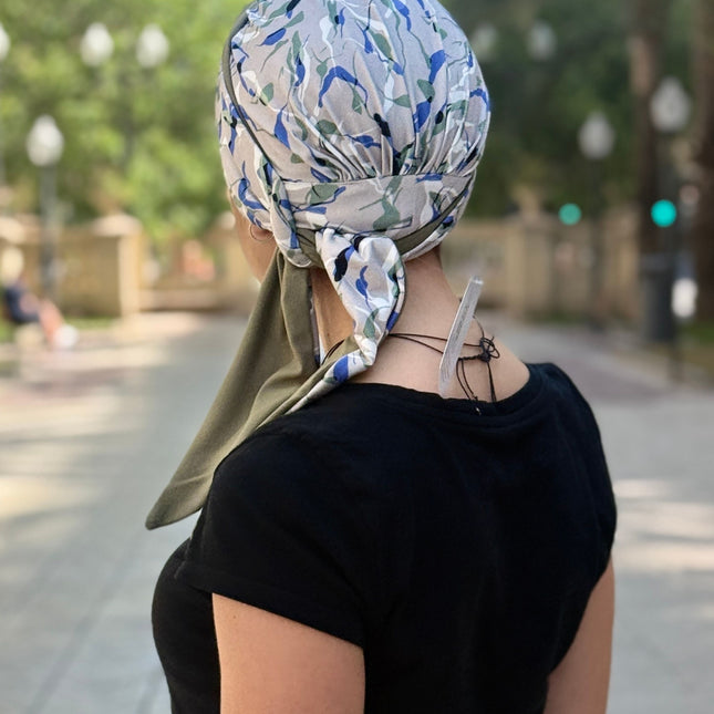 Pañuelo Oncológico Carla Bedia | Zoe Bambú Hojas Azul Caqui