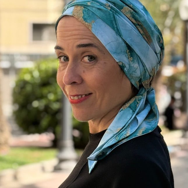 Pañuelo Oncológico Carla Bedia | Zoe Silk Mármol Azul