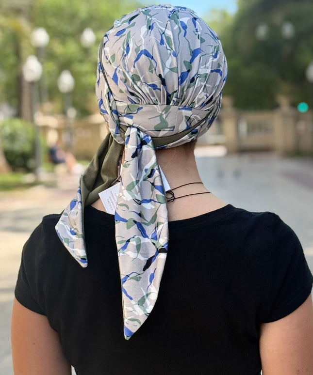 Pañuelo Oncológico Carla Bedia | Zoe Bambú Hojas Azul Caqui