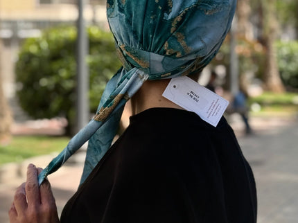 Pañuelo Oncológico Carla Bedia | Zoe Silk Mármol Azul