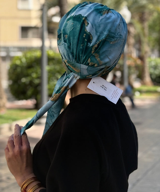 Pañuelo Oncológico Carla Bedia | Zoe Silk Mármol Azul