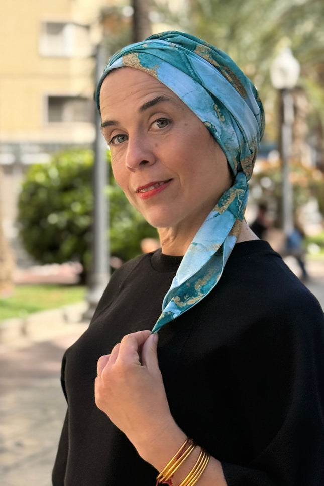 Pañuelo Oncológico Carla Bedia | Zoe Silk Mármol Azul