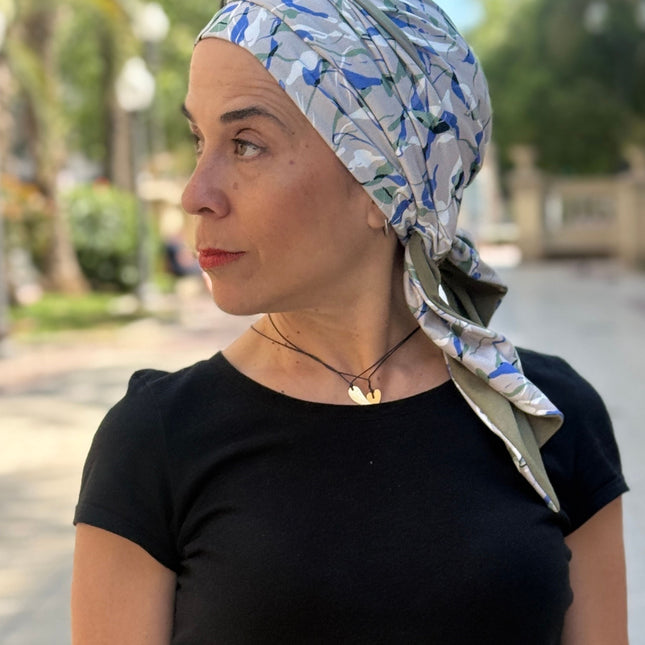 Pañuelo Oncológico Carla Bedia | Zoe Bambú Hojas Azul Caqui