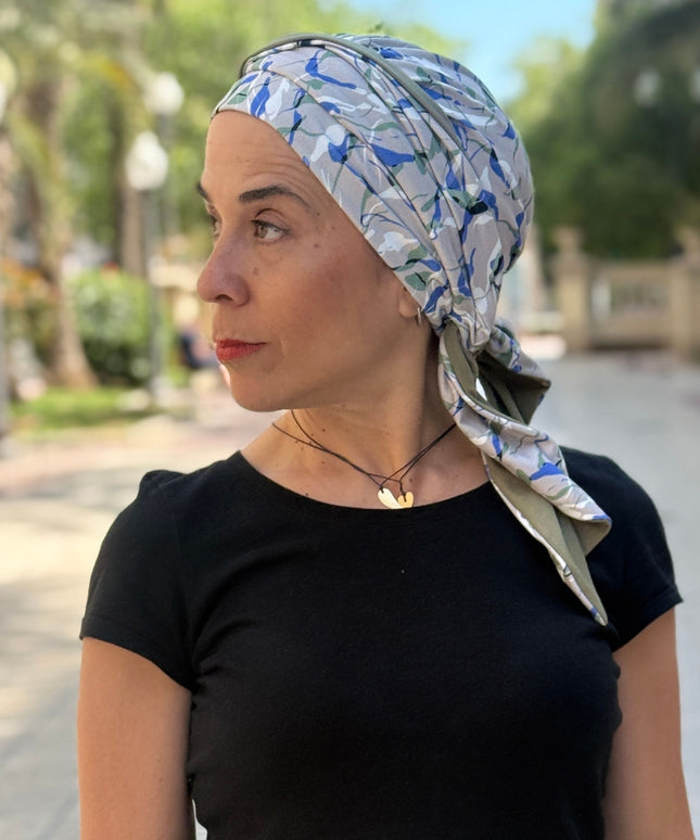 Pañuelo Oncológico Carla Bedia | Zoe Bambú Hojas Azul Caqui