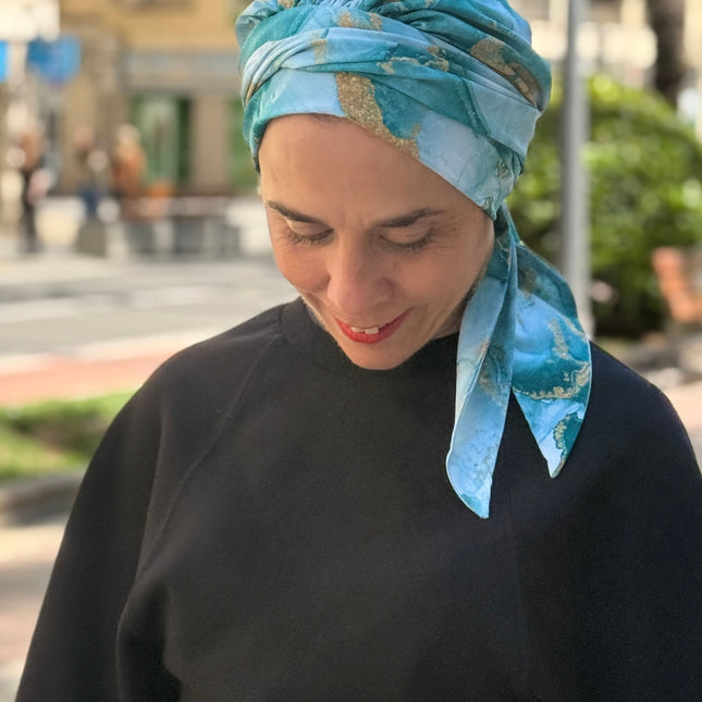 Pañuelo Oncológico Carla Bedia | Zoe Silk Mármol Azul