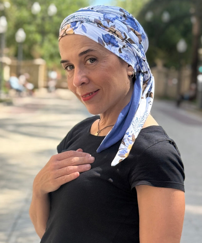 Pañuelo Oncológico Carla Bedia | Zoe Bambú Flores Azul Mostaza