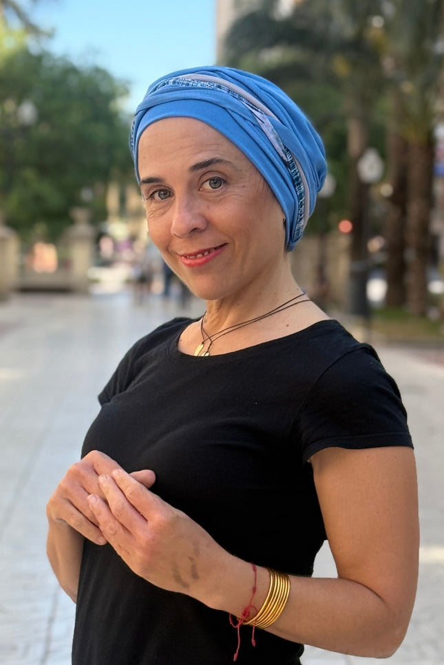 Pañuelo Oncológico Carla Bedia | Carlota Azul