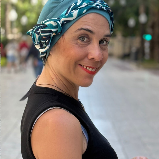 Pañuelo Oncológico Carla Bedia | Gala Azulejo