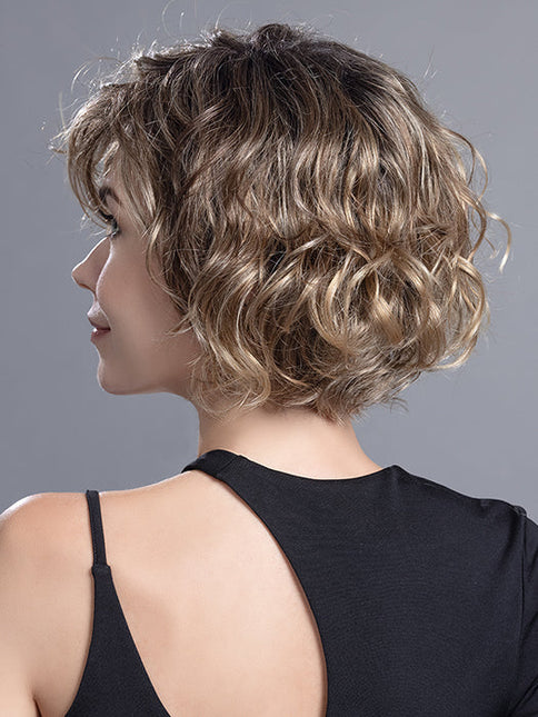 Peluca Cabello Sintético | TURN de Ellen Wille