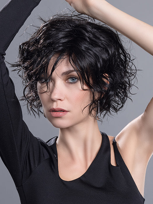 Peluca Cabello Sintético | TURN de Ellen Wille