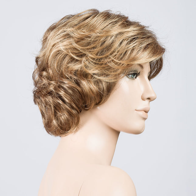 Peluca Alexis de Ellen Wille, color Lightbernstein Rooted, vista lateral en maniquí