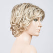 Sandyblonde Rooted