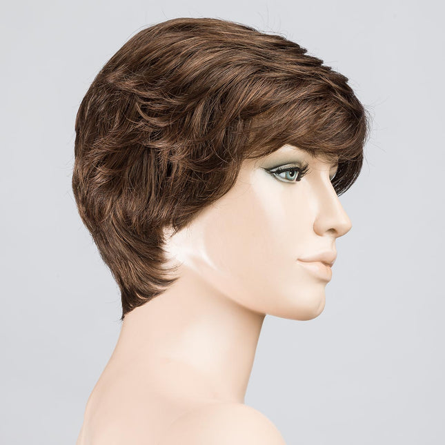 Peluca Apart Mono de Ellen Wille, color Chocolate Mix, vista lateral en maniquí