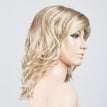 Sandyblonde Rooted