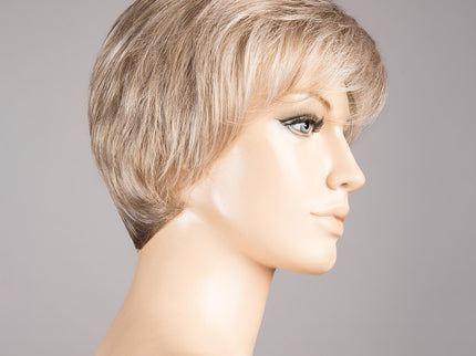Peluca Cara 100 Deluxe de Ellen Wille, color Pearl Mix, vista lateral en maniquí