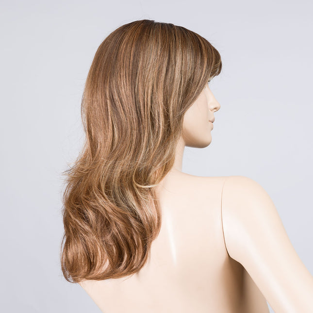 Peluca Flash Mono Part de Ellen Wille, color Tobacco Rooted, vista lateral en maniquí