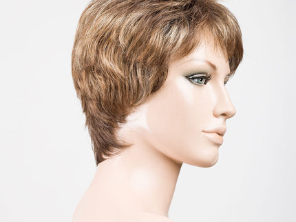 Peluca Foxy Mono de Ellen Wille, color Tobacco Rooted, vista lateral en maniquí