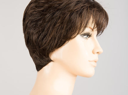 Peluca Gold de Ellen Wille, color Espresso Rooted, vista lateral en maniquí