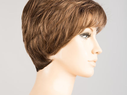 Peluca Gold de Ellen Wille, color Nougat Mix, vista lateral en maniquí