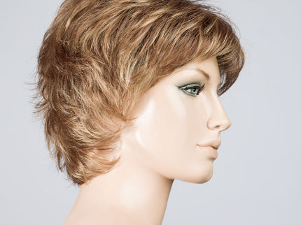 Peluca Keira de Ellen Wille, color Lightbernstein Rooted, vista lateral en maniquí