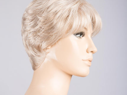 Peluca Light Mono de Ellen Wille, color Pearl Mix, vista lateral en maniquí