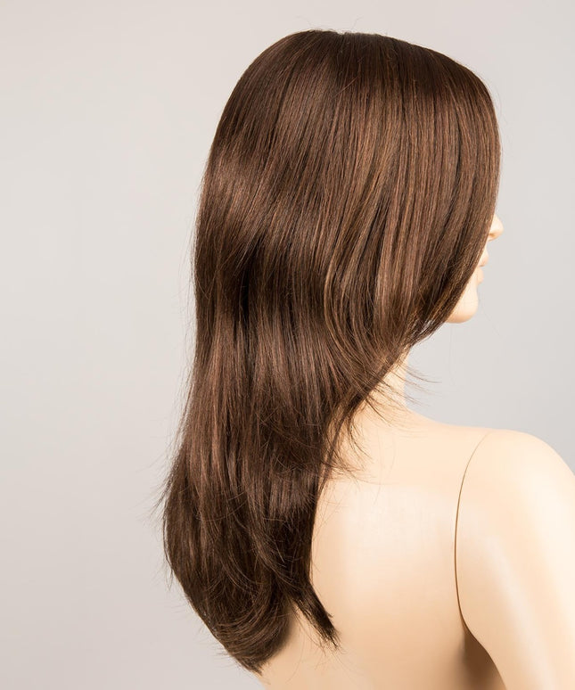Peluca Mega Mono de Ellen Wille, color Darkchocolate Mix, vista lateral en maniquí