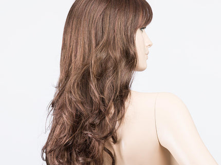 Peluca Pretty de Ellen Wille, color Darkchocolate Mix, vista lateral en maniquí