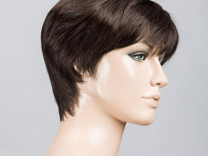 Peluca Seven Mono Part de Ellen Wille, color Espresso Mix, vista lateral en maniquí
