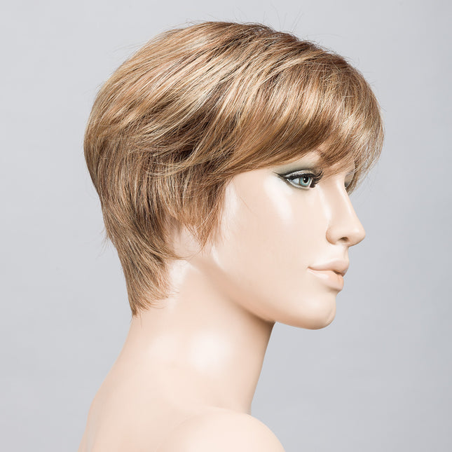 Peluca Seven Mono Part de Ellen Wille, color Tobacco Rooted, vista lateral en maniquí