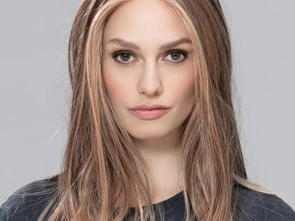 Peluca Sleek Mono Part de Ellen Wille, color Powderblonde Tipped, fotografía en persona, vista 5