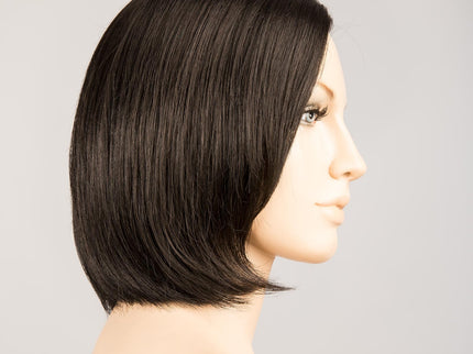 Peluca Smoke Mono Part de Ellen Wille, color Black, vista lateral en maniquí