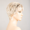 Platinblonde Rooted