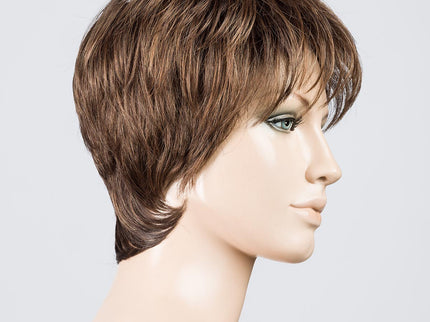Peluca Stop Hi Tec de Ellen Wille, color Chocolate Mix, vista lateral en maniquí