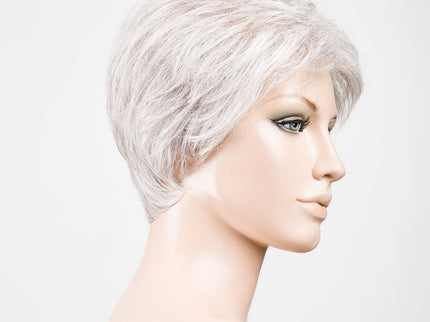 Peluca Sun Mono de Ellen Wille, color Silver Mix, vista lateral en maniquí