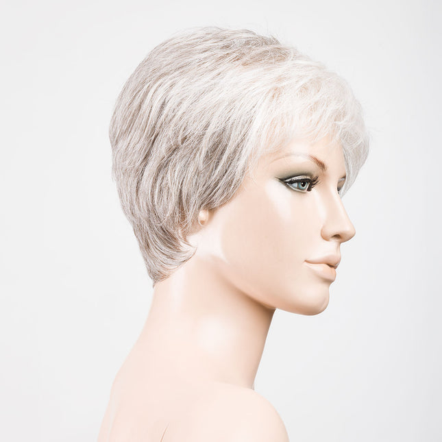 Peluca Sun Mono de Ellen Wille, color Snow Mix, vista lateral en maniquí