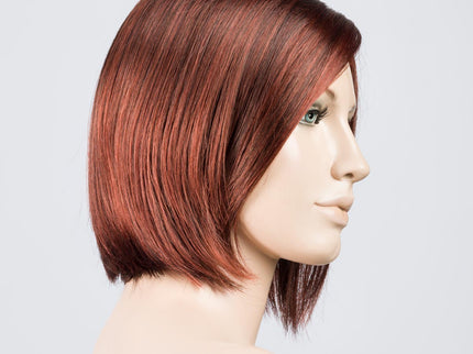 Peluca Young Mono Part de Ellen Wille, color Auburn Mix, vista lateral en maniquí