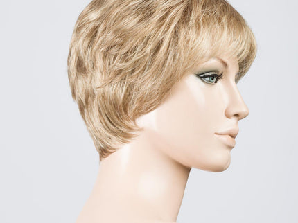 Peluca Carol de Ellen Wille, color Caramel Mix, vista lateral en maniquí