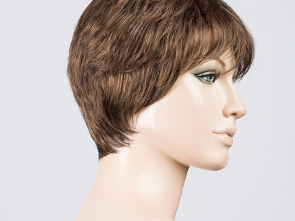 Peluca Carol de Ellen Wille, color Chocolate Mix, vista lateral en maniquí