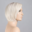 Platinblonde Rooted