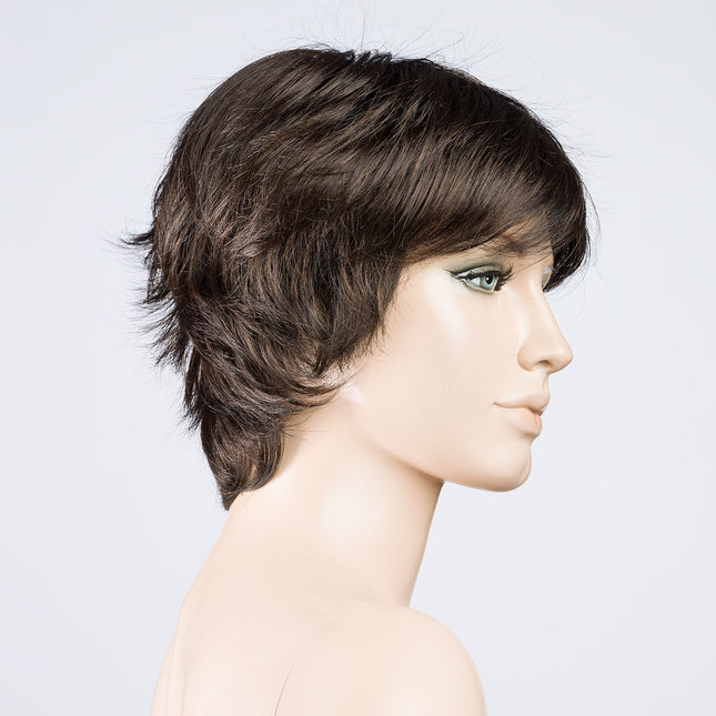 Peluca Club 10 de Ellen Wille, color Espresso Mix, vista lateral en maniquí