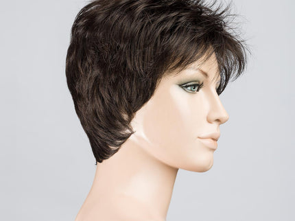 Peluca Coco de Ellen Wille, color Espresso Mix, vista lateral en maniquí